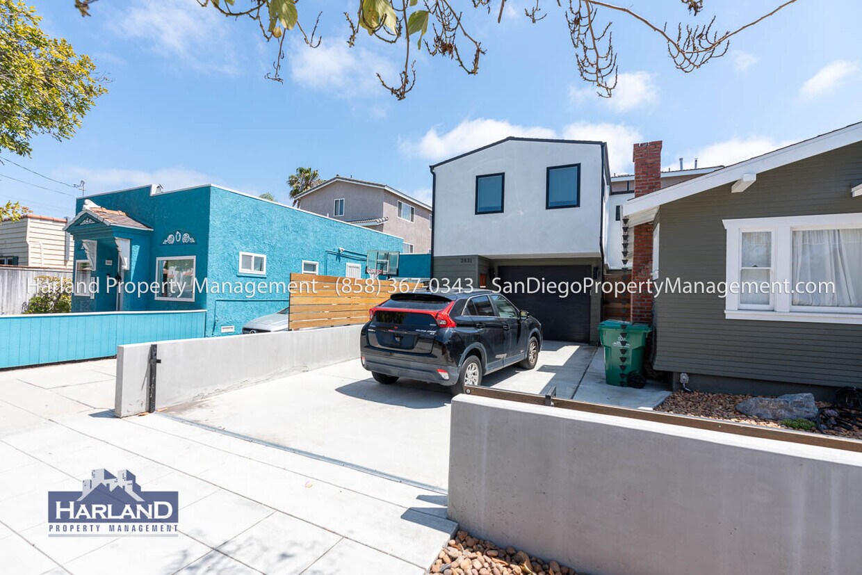 Primary Photo - 2831 Monroe Ave