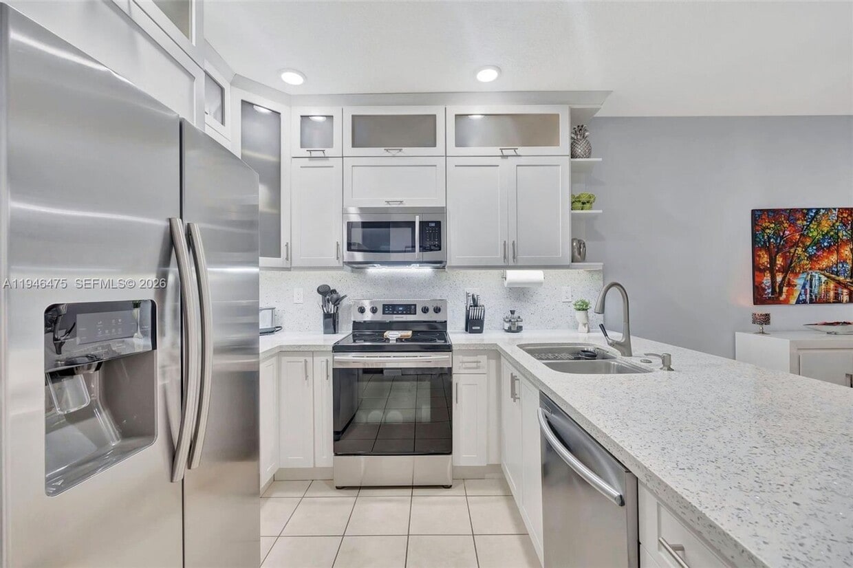 Photo - 11227 SW 230th Terrace 11227, Miami, FL 33170