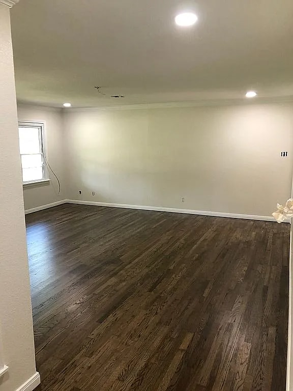 Building Photo - 311 Santa Fe Dr