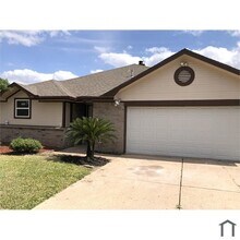 Building Photo - 14103 Royal Hill Dr