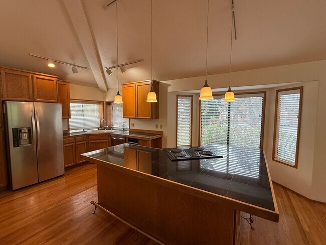 Foto del edificio - 3Bd/2.5Ba Bellevue House