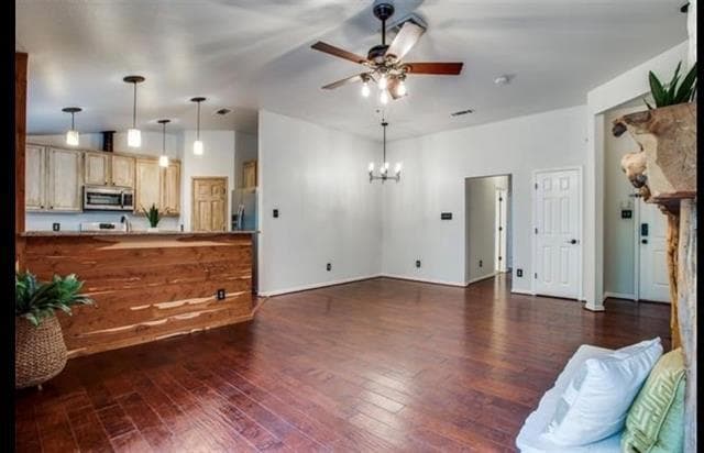 Building Photo - 2032 Signal Ridge Pl