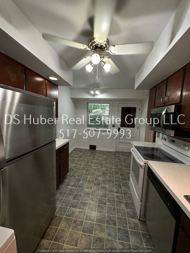 Foto del edificio - 12469 Kruger Ln