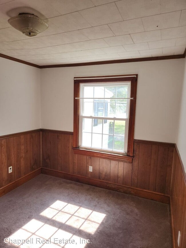 Building Photo - 3 br, 1 bath House - 1506 Baxter Rd.