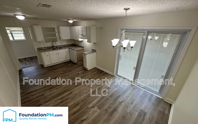 Foto del edificio - 3688 Munford Giltedge Rd