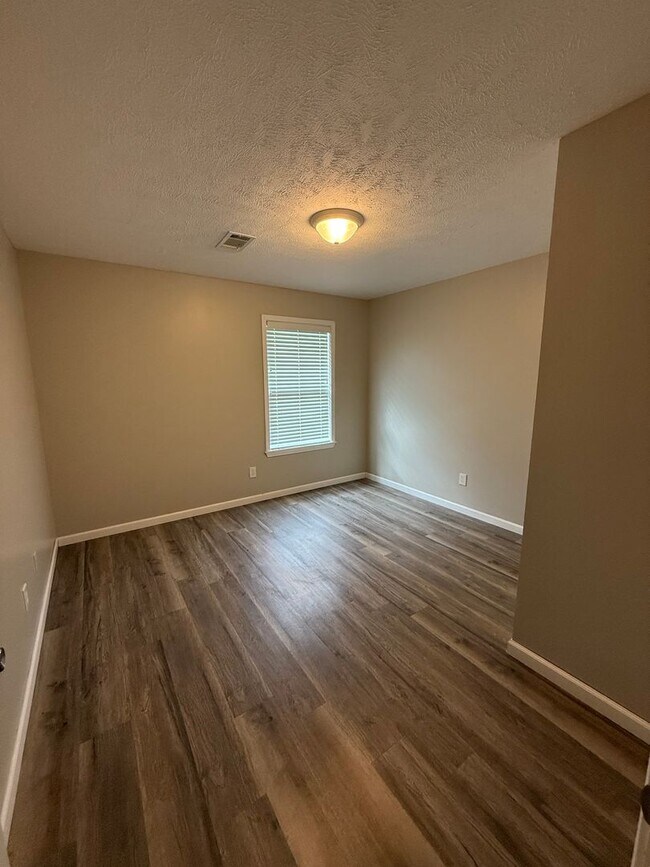 Foto del edificio - 1580 CR 885