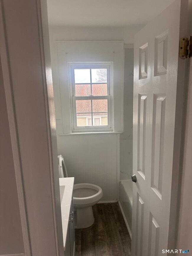 Building Photo - 199 Bradley St