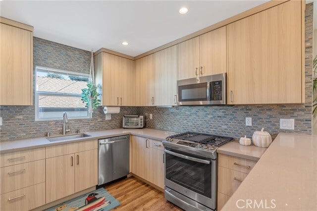 Building Photo - 8034 Airlane Ave