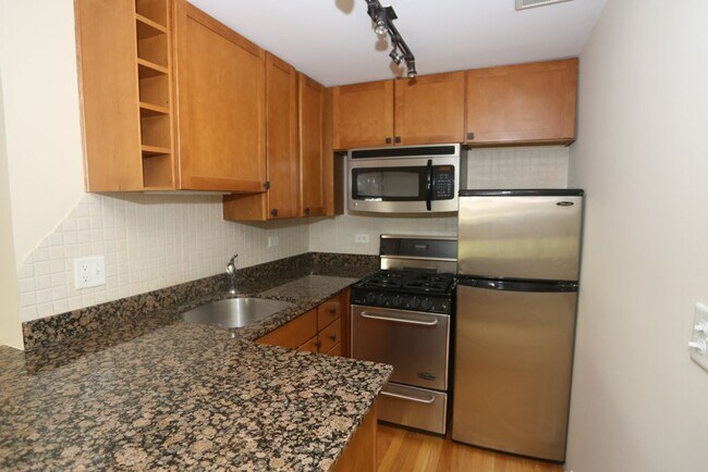 Foto del edificio - 630 W Wrightwood Ave