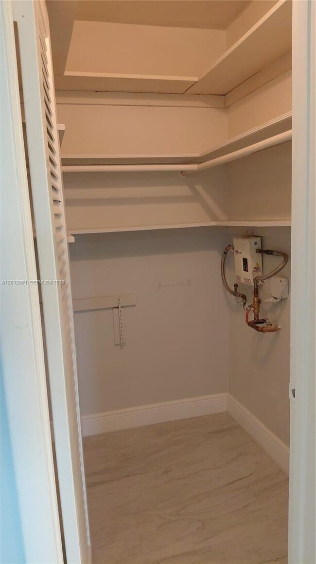 Foto del edificio - 5480 NW 11th St