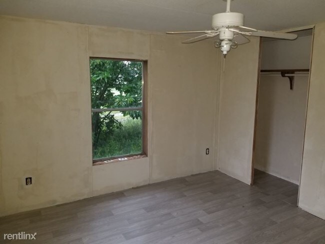 Building Photo - 4 br, 2 bath House - 1424 Township Road 246