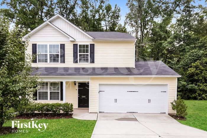 Foto principal - 2202 Matthew Oaks Ct