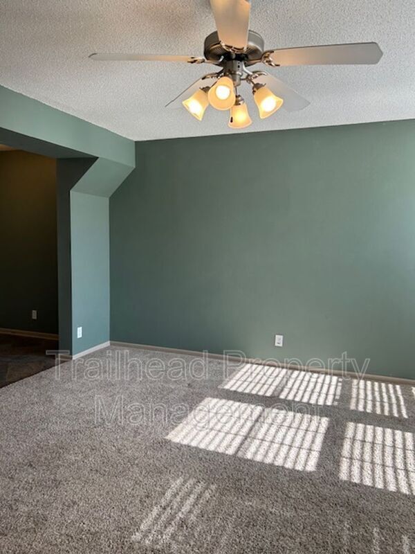 Foto del edificio - 8671 NE 97th St