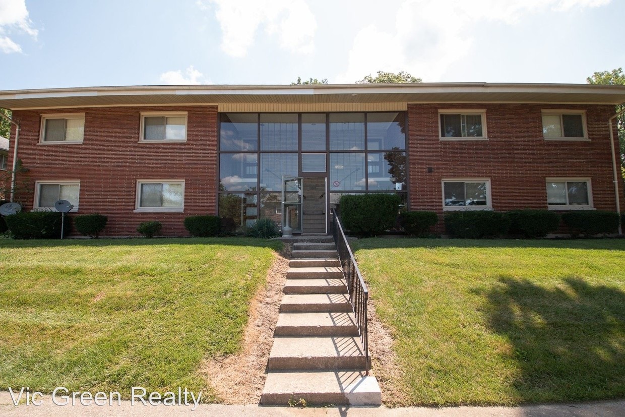 Primary Photo - 3080 Southdale Dr