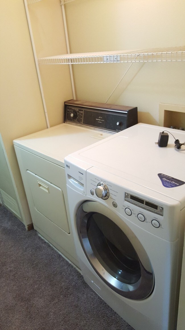 149 Sunnyside Trailer Ct, Jamestown, ND 58401 House for Rent in