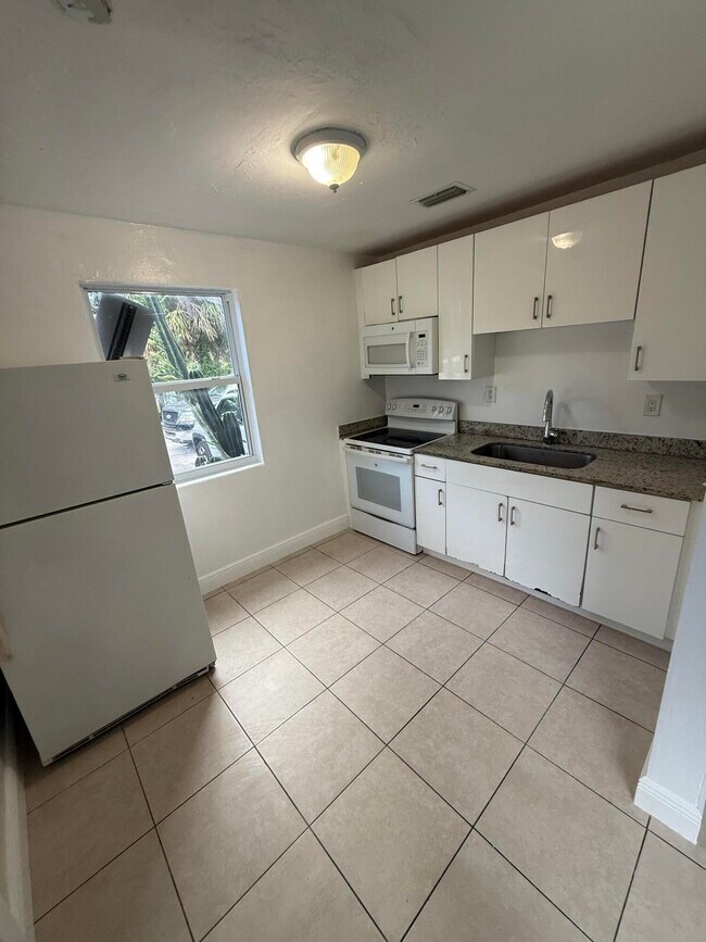Foto del edificio - 916 4th St
