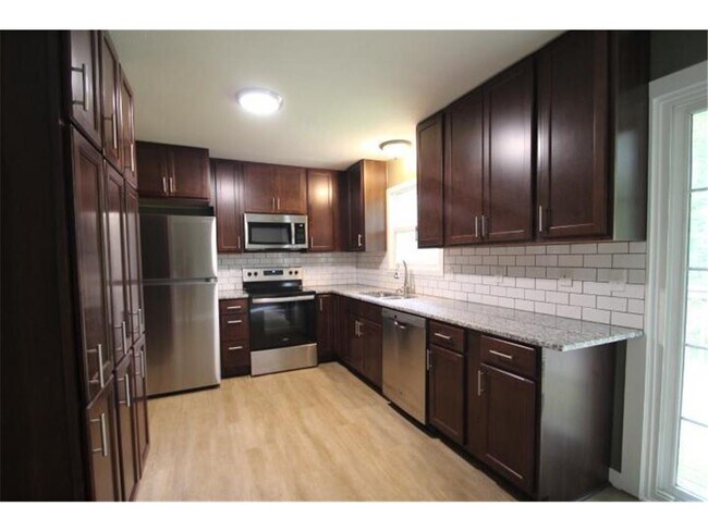 Building Photo - 5055 Verde Valley Rd NW