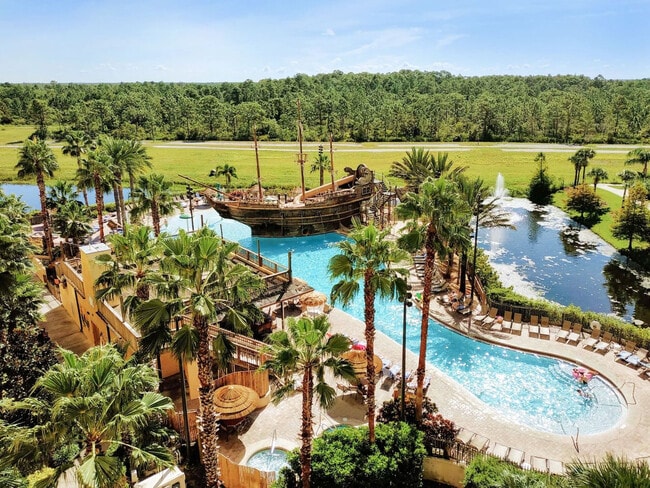 Building Photo - 8113 Resort Village Dr