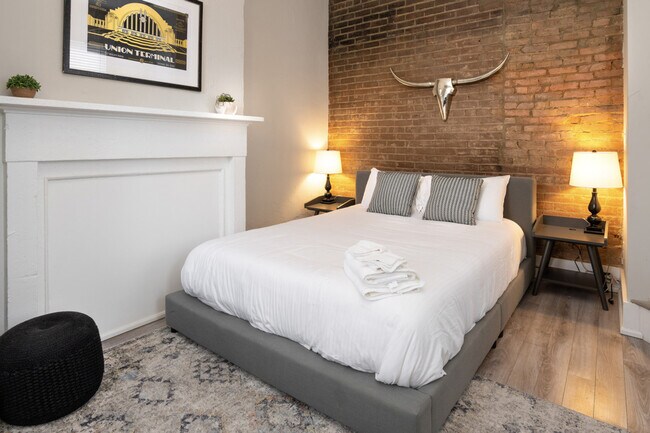 Foto del edificio - 1470 Goetz Alley