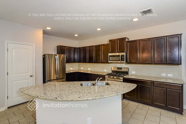 Building Photo - 13451 Drop Seed