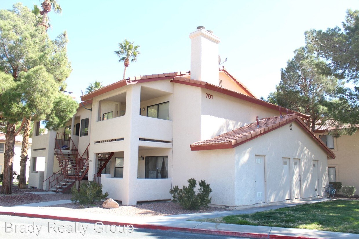 Primary Photo - 2 br, 2 bath House - 701 Rock Springs #101