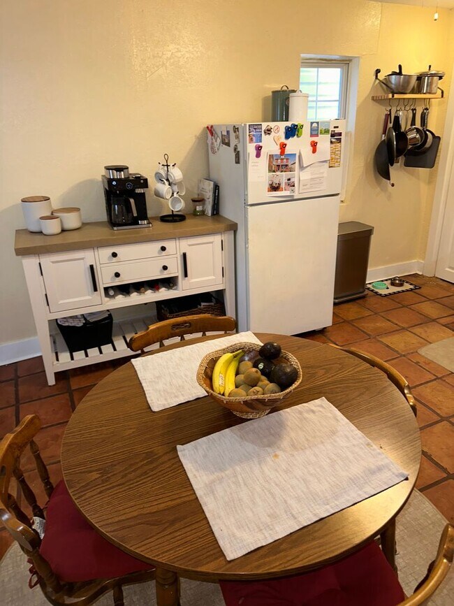 Foto del edificio - 2509 Larkin’s way