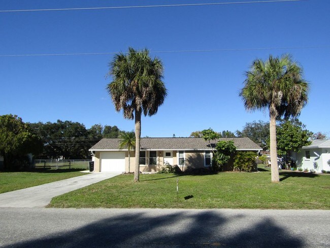 Building Photo - 921 Gulf Coast Blvd