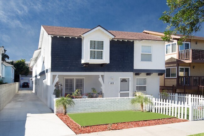 Building Photo - 103 N Irena Ave