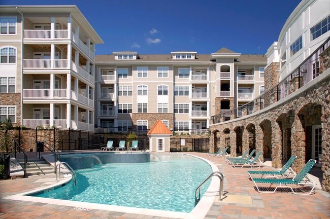 Foto del edificio - Stone Point Apartments