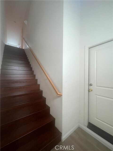 Building Photo - 307 S San Dimas Ave