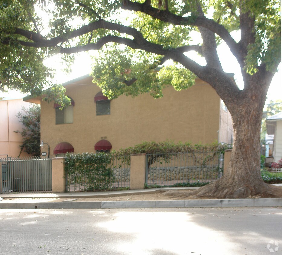 Foto del edificio - 91 Mar Vista Ave