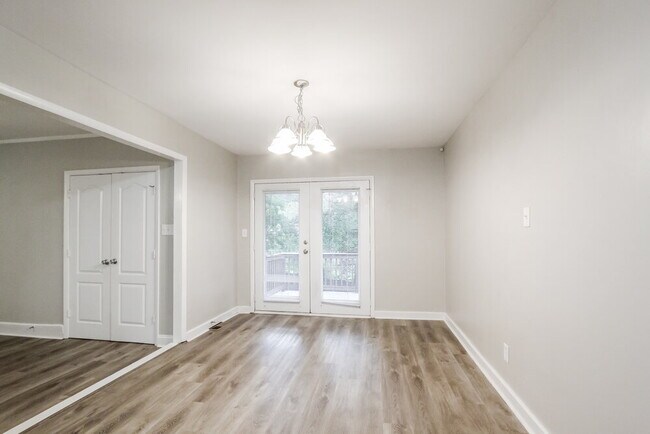 Foto del edificio - 509 Ardmore Ln