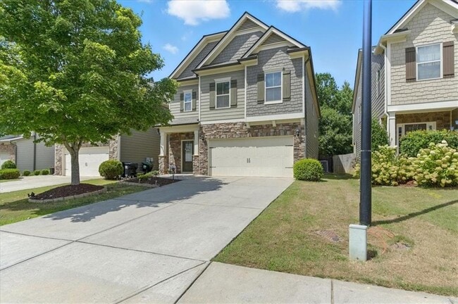 Building Photo - 214 Torch Dr
