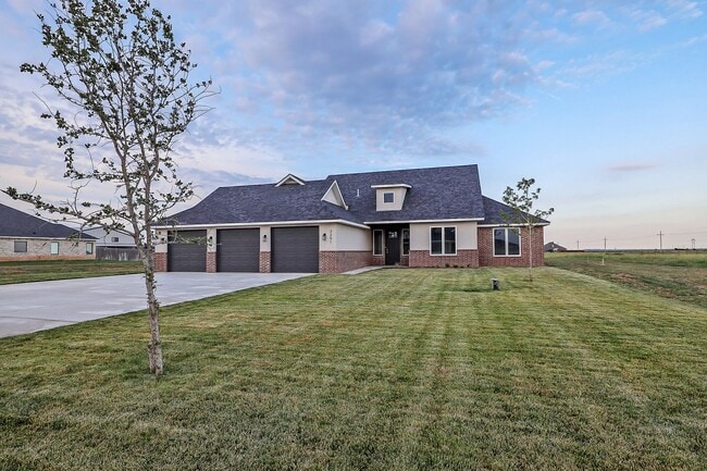 Building Photo - 3251 Tulsa Dr