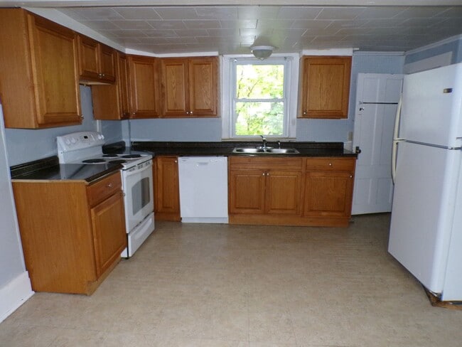 Foto del edificio - 74 N Main Ave