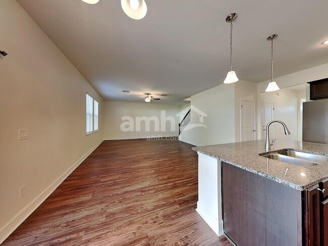 Foto del edificio - 1336 Mount Logan Dr