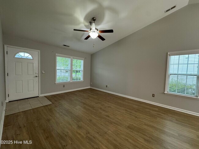 Foto del edificio - 199 Tylers Cove Way