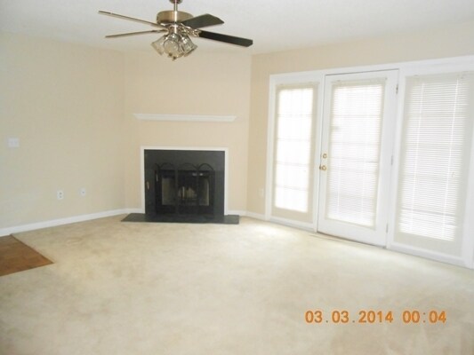 Primary Photo - Townhome in great location in Greenville!