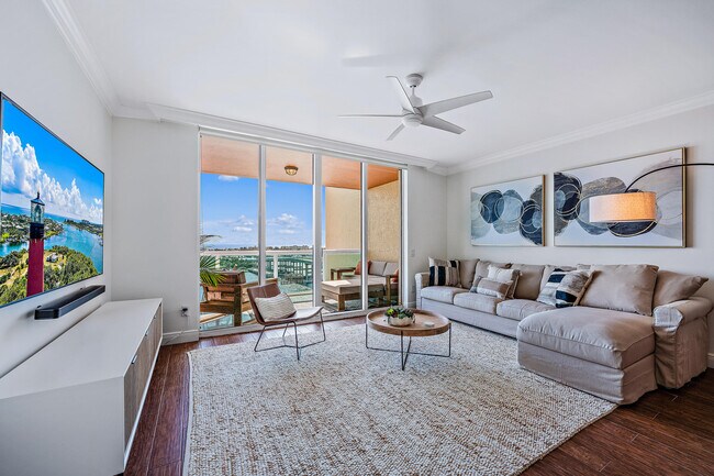 Foto del edificio - 2640 Lake Shore Dr