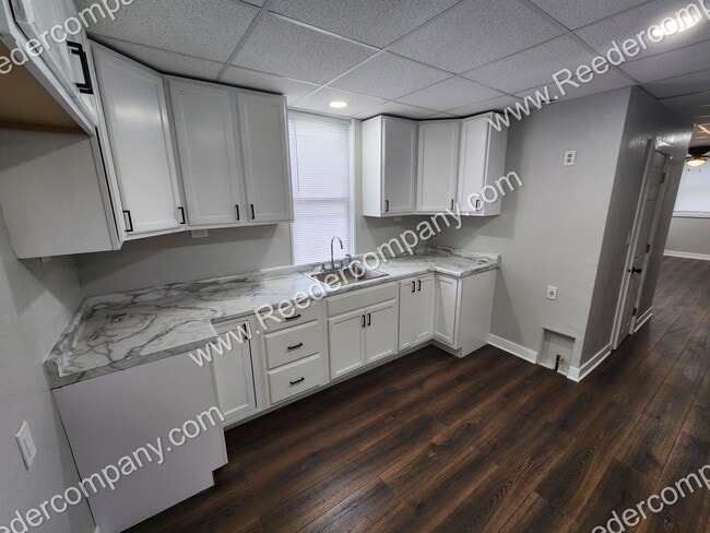 Building Photo - 3919 Alder St