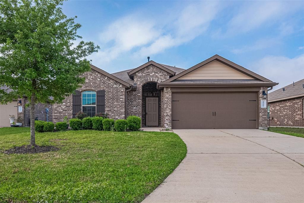 Foto principal - 29211 Dunns Creek Ct
