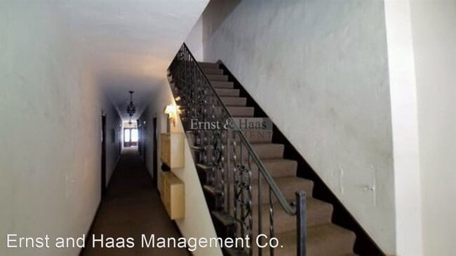 Building Photo - 1 br, 1 bath House - 128 Lime Ave. #17