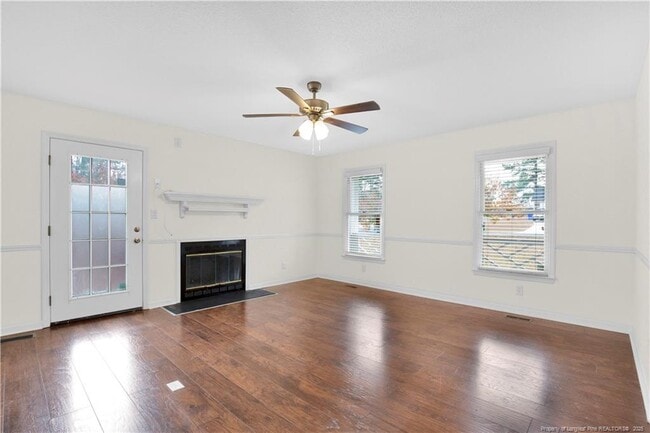 Building Photo - 7000 Medway Ct