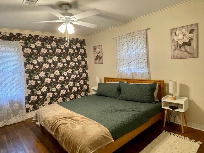 Foto del edificio - 306 Scales St