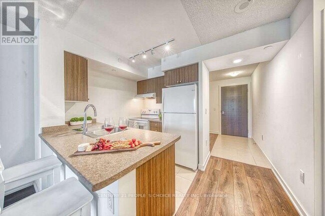 Photo du bâtiment - 1346 Danforth Ave