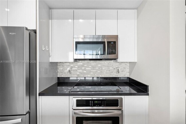 Foto del edificio - 92 SW 3rd St