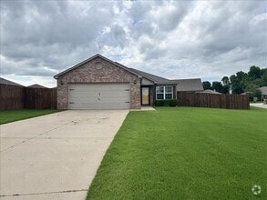 Building Photo - 1795 Bliss Cir