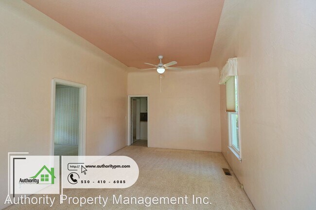 Building Photo - 1 br, 1 bath House - 3360 Main St
