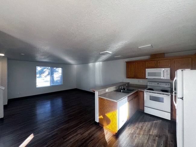 Foto del edificio - 1131 2nd St NW