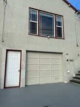 Building Photo - 245 Concord St